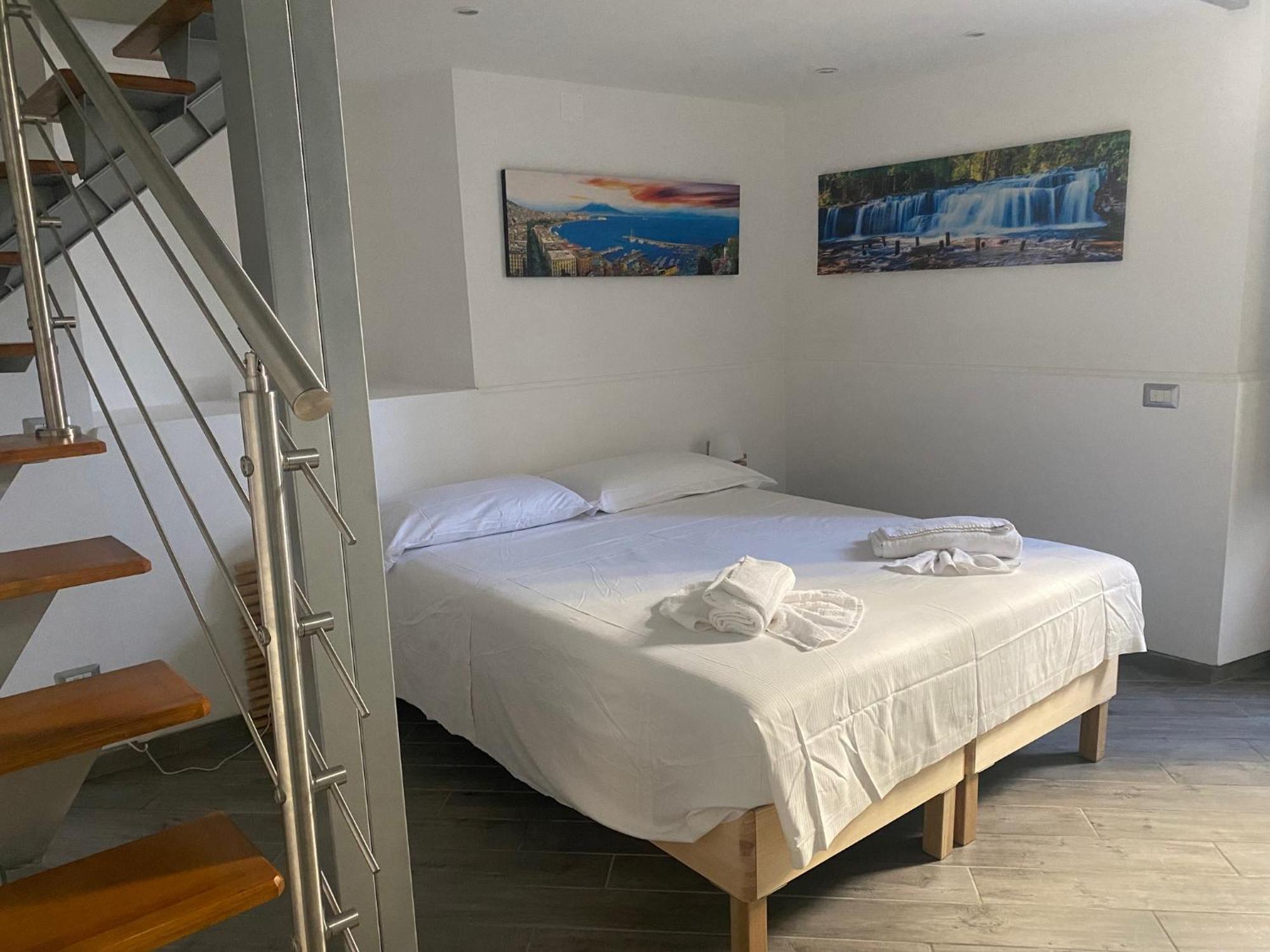 Suites Caracciolo Neapel Exteriör bild